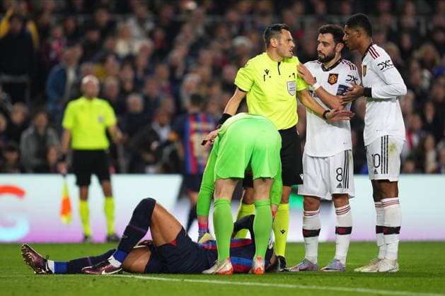 Mandatory Credit: Photo by Bagu Blanco Pressinphoto Shutterstock (13770557o) Bruno Fernandes and Marcus Rashford of Manchester United, ManU FC Barcelona, Barca v Manchester United, UEFA Europa League, Play-off, 1st leg. Football, Spotify Camp Nou Stadium, Barcelona, Spain - 16 Feb 2023 Editorial use only FC Barcelona v Manchester United, UEFA Europa League, Play-off, 1st leg. Football, Spotify Camp Nou Stadium, Barcelona, Spain - 16 Feb 2023 Editorial use only Copyright: xBaguxBlanco Pressinphoto Shutterstockx 13770557o