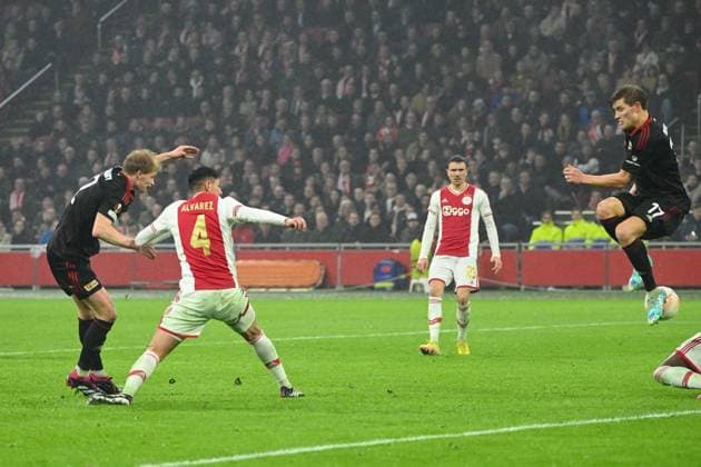 Football, men, season 2022 2023, Europa League Play Offs to the round of 16, first leg , Ajax Amsterdam 1 FC Union Berlin, Morten Thorsby 1 FC Union Berlin , left scores the goal to 0 1 but is disallowed by VAR due to a handball , 16 02 2023, Copyright: xMatthiasxKochx