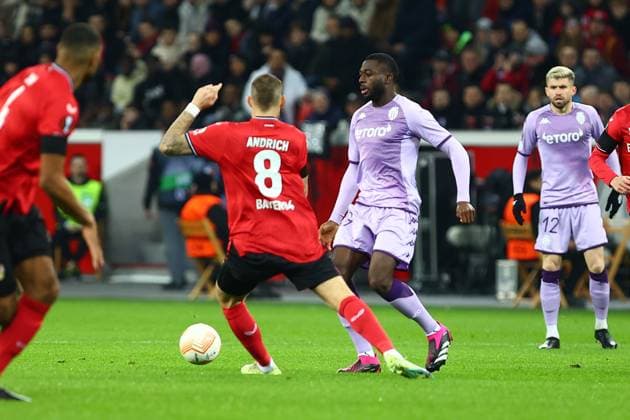 Robert Andrich Bayer 04 Leverkusen vs Youssouf Fofana AS Monaco Bayer 04 Leverkusen vs AS Monaco, football, UEFA Europa League, knockout round play off first leg, 2022 2023 season, 16 02 2023 Leverkusen North Rhine Westphalia Germany Copyright: xkolbert-press AntxPalmerx