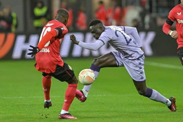 from left in duel Moussa Diaby 19, Bayer Leverkusen Krepin Diatta 27, AS Monaco 16 02 2023 Football Europa League, Bayer 04 Leverkusen vs AS Monaco, BayArena, Leverkusen, NRW Germany Copyright: xpepphotox xHorstxMauelshagenx pep00321, pep_20230216_hm