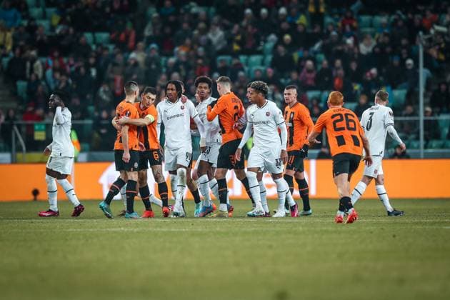 16.02.2023 Warszawa Pilka nozna UEFA Liga Europy 2022 2023, 1 16 finalu Szachtar Donieck - Stade Rennes FC N z Djed Spence, Warmed Omari, Desire Doue, Yukhym Konoplia, Adrien Truffert Foto Adam Starszynski PressFocus 16.02.2023 Warsaw Football UEFA Europa League 2022 2023, round 1 of 16 Shakhtar Donetsk - Stade Rennes FC Djed Spence, Warmed Omari, Desire Doue, Yukhym Konoplia, Adrien Truffert Credit Adam Starszynski PressFocus NEWSPIX.PL --- Newspix.pl 20230216PF_AS193