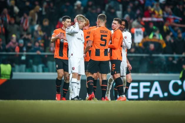 16.02.2023 Warszawa Pilka nozna UEFA Liga Europy 2022 2023, 1 16 finalu Szachtar Donieck - Stade Rennes FC N z Valeriy Bodnar, Taras Stepanenko, Mykola Matviyenko Foto Adam Starszynski PressFocus 16.02.2023 Warsaw Football UEFA Europa League 2022 2023, round 1 of 16 Shakhtar Donetsk - Stade Rennes FC Valeriy Bodnar, Taras Stepanenko, Mykola Matviyenko Credit Adam Starszynski PressFocus NEWSPIX.PL --- Newspix.pl  20230216PF_AS213