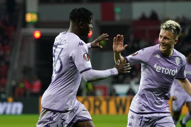 Football,UEFA Europa League 2022 2023, Bayer 04 Leverkusen AS Monaco 16 02 2023, Bayarena Leverkusen, Breel Embolo, aleksandr golovin both AS Monaco, cheering.