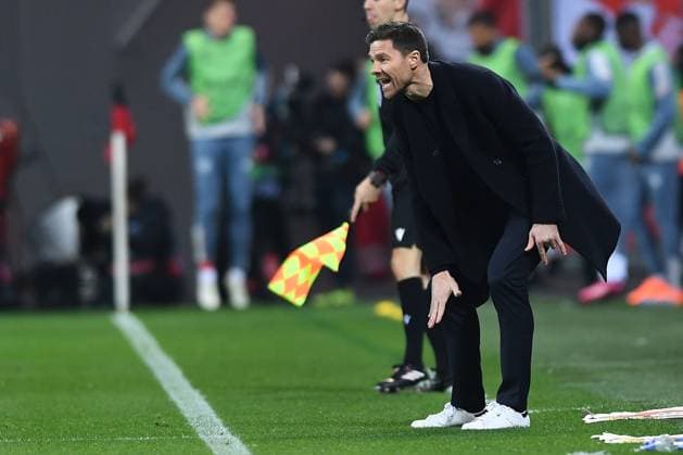 Soccer Europa League K o round Play off Bayer 04 Leverkusen AS Monaco on 16 02 2023 in the BayArena in Leverkusen Xabi Alonso coach head coach Leverkusen xHDx