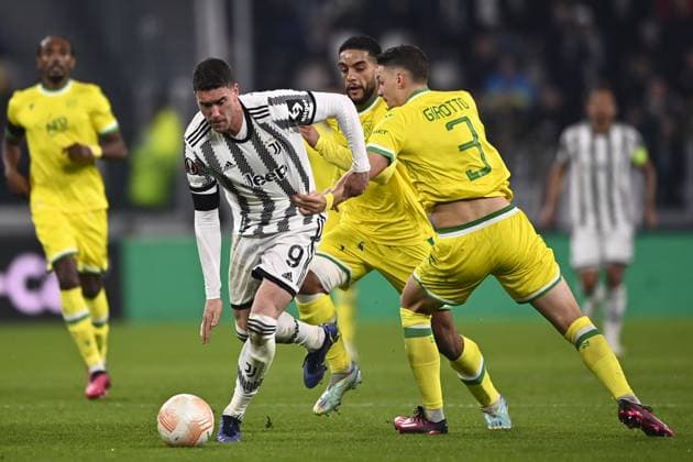 Foto Fabio Ferrari LaPresse 16 Febbraio 2023 - Torino, Italia - calcio - Juventus vs Nantes - UEFA Europa League - Spareggi andata - Juventus Stadium. Nella foto: Dusan Vlahovic (Juventus F.C.) February 16, 2023 Turin, Italy - sport, calcio - Juventus vs Nantes - UEFA Europa League - Play off -1st leg- Juventus Stadium. In the pic: Dusan Vlahovic (Juventus F.C.)  Copyright: xFabioxFerrari LaPressex