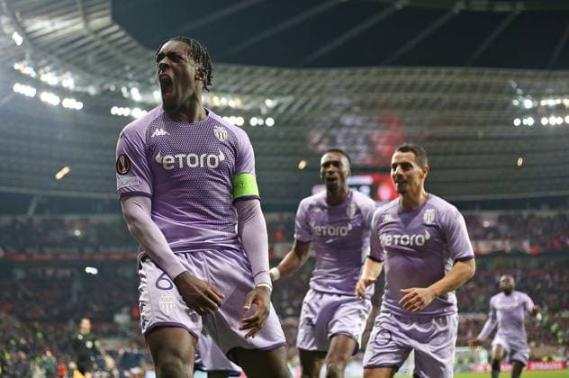 16 02 2023, Football UEFA Europa League 2022 2023, K o Runden Play off, Bayer 04 Leverkusen AS Monaco, in der BayArena Leverkusen Jubel Torschütze Axel Disasi AS Monaco zum Tor zum 2 3 DFL and DFB regulations prohibit any use of photographs as image sequences and or quasi video