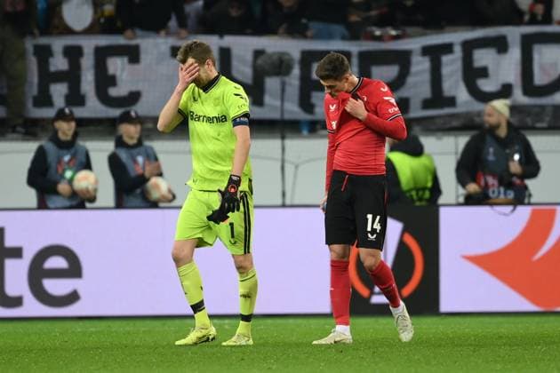 Goalkeeper Lukas Hradecky Bayer 04 Leverkusen , Patrik Schick Bayer 04 Leverkusen , v li , after the match 16 02 2023, Football Europa League, season 2022 23, K o rounds play off, Bayer 04 Leverkusen AS Monaco Leverkusen BayArena Nordrhein Westfalen Germany Team2