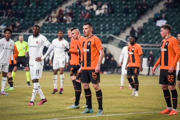 February 16, 2023, Warsaw, Poland: Bogdan Mykhaylichenko (C) of Shakhtar in action during the UEFA Europa League 2022 23 1st leg play-off round football match between Shakhtar Donetsk and FC Stade Rennais at Marshal Jozef Pilsudski Municipal Stadium of Legia Warsaw. Final score: Shakhtar Donetsk 2:1 Rennes. Warsaw Poland - ZUMAs197 20230216_zaa_s197_698 Copyright: xAttilaxHusejnowx