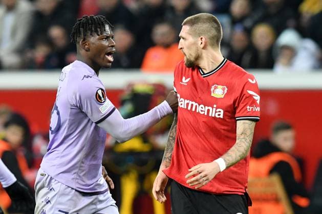 Robert Andrich Bayer 04 Leverkusen in dispute with Breel Embolo AS Monaco GER, Bayer 04 Leverkusen vs AS Monaco, Football, Europa League, Play offs First leg, Season 2022 2023, 16 02 2023 DFL REGULATES PROHIBIT ANY USE OF PHOTOGRAPHS AS IMAGE SEQUENCES AND OR QUASI VIDEO GER, Bayer 04 Leverkusen vs AS Monaco, Football, Europa League, Play offs First leg, Season 2022 2023, 16 02 2023 Leverkusen Copyright: xEibner-Pressefoto ThomasxThienelx EP_TTL