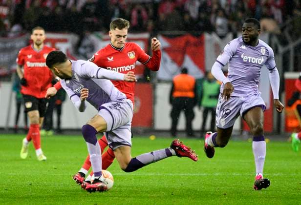 BayArena Leverkusen, 16 2 2023, Football UEFA Europa League Season 2022 23, Play off round, Bayer 04 Leverkusen B04 vs AS Monaco ASM v li Guillermo Maripan ASM , Florian Wirtz B04 , Youssouf Fofana ASM UEFA REGULATIONS PROHIBIT ANY USE OF PHOTOGRAPHS AS IMAGE SEQUENCES AND OR QUASI VIDEO