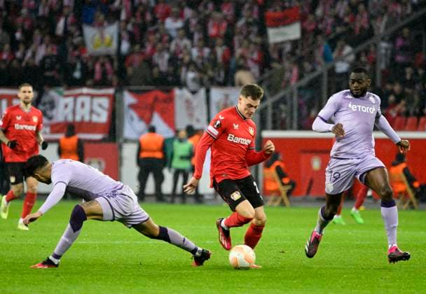 BayArena Leverkusen, 16 2 2023, Football UEFA Europa League Season 2022 23, Play off round, Bayer 04 Leverkusen B04 vs AS Monaco ASM v li Guillermo Maripan ASM , Florian Wirtz B04 , Youssouf Fofana ASM UEFA REGULATIONS PROHIBIT ANY USE OF PHOTOGRAPHS AS IMAGE SEQUENCES AND OR QUASI VIDEO