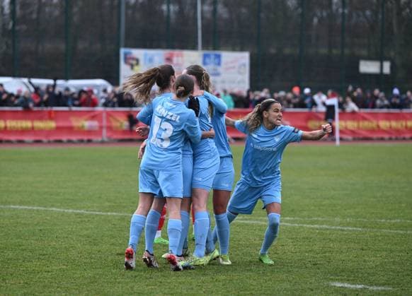 Football, women, Regionalliga Nordost, season 2022 2023 14 matchday , 1 FC Union Berlin FC Viktoria 89, Viktoria cheering after goal to 0 1, right Aylin Yaren 18 02 2023, Copyright: xMatthiasxKochx