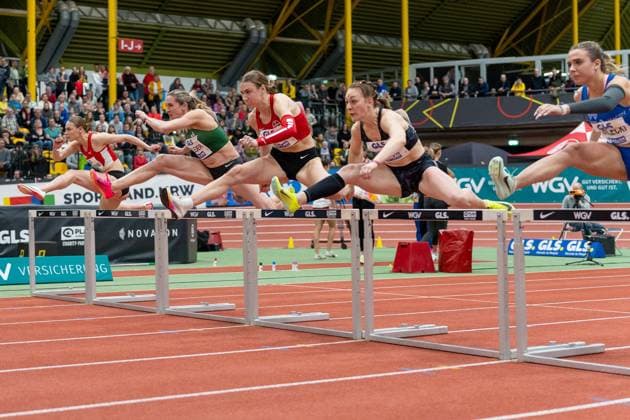 Sport Themen der Woche KW07 Roleder Cindy (SV Halle, 377), 60m Hürden Frauen, Meier Marlene (TSV Bayer 04 Leverkusen, 282), 60m Hürden Frauen, GER, Leichtathletik, Deutsche Meisterschaften, Dortmund, 18.02.2023, GER, Leichtathletik, Deutsche Meisterschaften, Dortmund, 18.02.2023 Dortmund *** Roleder Cindy SV Halle, 377 , 60m hurdles women, Meier Marlene TSV Bayer 04 Leverkusen, 282 , 60m hurdles women, GER, Athletics, German Championships, Dortmund, 18 02 2023, GER, Athletics, German Championships, Dortmund, 18 02 2023 Dortmund Copyright: xStefanxMayerx EP_SMR