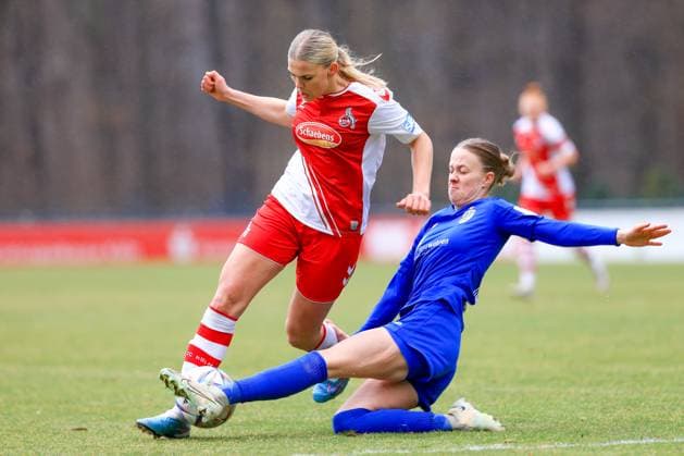 2 Womens Bundesliga 2022 2023, 1 FC Cologne U20 FC Carl Zeiss Jena Julia Schiffarth FC U20, 11 vs. Svenja Paulsen FCC, 15 Cologne RheinEnergie Sportpark, artificial turf North Rhine Westphalia Germany