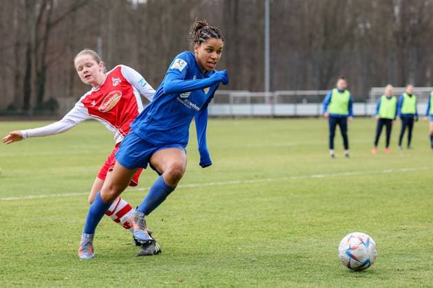 2 Frauen Bundesliga 2022 2023, 1 FC Köln U20 FC Carl Zeiss Jena Josephine Bonsu FCC, 9 sets Cologne RheinEnergie Sportpark, artificial turf North Rhine Westphalia Germany