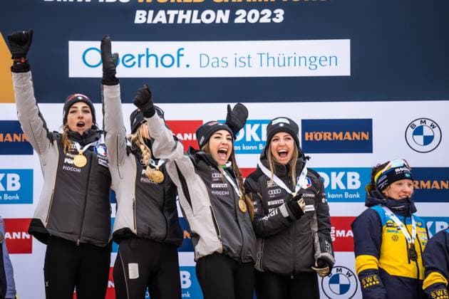 230219 gold medalists Lisa Vittozzi, Hannah Auchentaller, Dorothea Wierer and Samuela Comola of Italy celebrate after the medal ceremony for Women s 4x6 km Relay during the IBU Biathlon World Championships on February 19, 2023 in Oberhof Photo Mathias Bergeld BILDBYRAN code MB MB0560 biathlon biathlon biathlon world championships world championships ibu world championships biathlon world championships day 12 bbeng women women women mass start mass start,  Copyright: MATHIASxBERGELD BB230219MB180