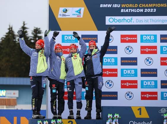 BIATHLON - IBU WC Oberhof OBERHOF,GERMANY,19.FEB.23 - BIATHLON - IBU World Championships 2023, 4x6 km relay, ladies, award ceremony. Image shows the rejoicing of Denise Herrmann-Wick, Sophia Schneider, Hanna Kebinger and Vanessa Voigt (GER).  GEPAxpictures xThomasxBachun