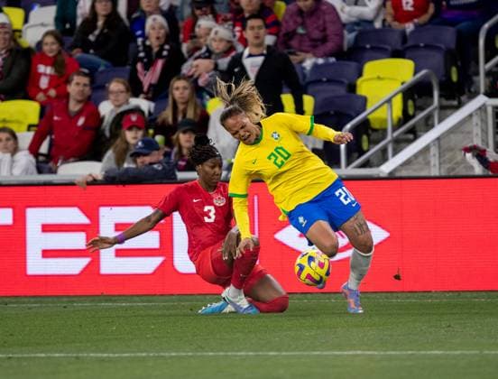 Nashville, USA, February 19th 2023: Kadeisha Buchanan (3 Canada) foul on Nycole (20 Brazil) during the She Believes Cup game between Brazil and Canada at GEODIS Park in Nashville, TN (Georgia Soares SPP) Copyright: xGeorgiaxSoares SPPx spp-en-GeSo-A63I3839