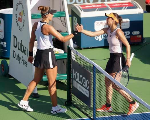 L R Beatriz Haddad Maia congratulates the winner Sorana Cirstea Tennis Dubai Tennis Championships 2023 WTA Dubai Duty Free Tennis Stadium Dubai United Arab Emirates 20 February 2023 Copyright: xJuergenxHasenkopfx