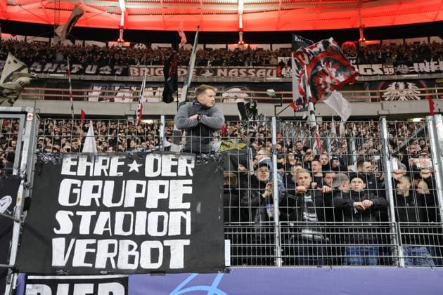 February 21, 2023, Francoforte sul Meno, CAMPANIA, Germany: During the Champions League Football match FC Eintracht Frankfurt vs SSC Napoli on February 21 , 2023 at the stadium Deutsche Bank Park in Frankfurt..In picture: supporters Eintracht Francoforte Francoforte sul Meno Germany - ZUMAs236 20230221_zap_s236_158 Copyright: xFabioxSassox