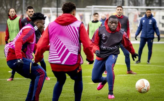 AMSTERDAM - Brian Brobbey during a training session prior to the UEFA Europa League play-off match between FC Union Berlin and Ajax Amsterdam at sportpark de Toekomst on February 22, 2023 in Amsterdam, Netherlands. ANP KOEN VAN WEEL UEFA Europa League Play-off MD-1 2022 2023 xVIxANPxSportx xxANPxIVx 463320428 originalFilename: 463320428.jpg
