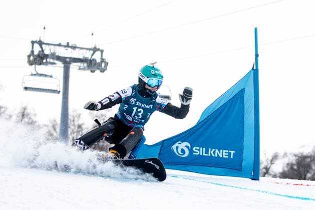 Sport Themen der Woche KW08 Sport Bilder des Tages SNOWBOARD - FIS SX and SB World Championships Bakuriani 2023 BAKURIANI,GEORGIA,22.FEB.23 - SNOWBOARD - FIS SX and SB World Championships, PSL, mixed parallel slalom team. Image shows Gloria Kotnik (SLO).  GEPAxpictures xMaticxKlansek