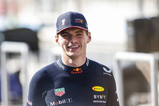 Sport Themen der Woche KW08 Sport Bilder des Tages VERSTAPPEN Max (ned), Red Bull Racing RB19, portrait during the Formula 1 Armco pre-season testing 2023 of the 2023 FIA Formula One World Championship, WM, Weltmeisterschaft from February 23 to 25, 2023 on the Bahrain International Circuit, in Sakhir, Bahrain - F1 - PRE-SEASON TESTING 2023 - BAHRAIN DPPI Panoramic  00123001__R3_3660