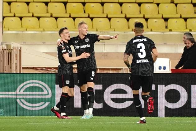 joie - Florian Wirtz (Bayer 04 Leverkusen) - Mitchel Bakker (Bayer 04 Leverkusen) FOOTBALL : AS Monaco vs Bayer 04 Leverkusen - League Europa - Monaco - 23 02 2023 NorbertScanella Panoramic 