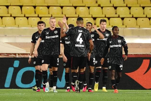joie - Florian Wirtz (Bayer 04 Leverkusen) - Mitchel Bakker (Bayer 04 Leverkusen) - Jonathan Tah (Bayer 04 Leverkusen) FOOTBALL : AS Monaco vs Bayer 04 Leverkusen - League Europa - Monaco - 23 02 2023 NorbertScanella Panoramic 