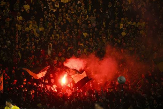 Supporters de Nantes - Ambiance fumigenes FOOTBALL : Nantes vs Juventus de Turin - Barrage retour Ligue Europa - 23 02 2023 JBAutissier Panoramic 