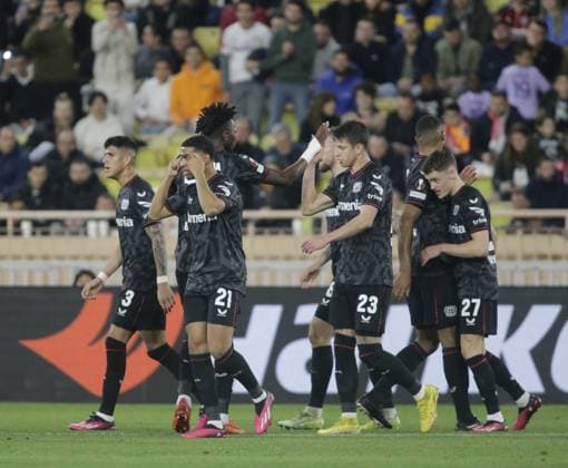 Bayer Leverkusen players celebrating a after a goal during the Uefa Europa League, football match between As Monaco and Bayer 04 Leverkusen,on 23 February 2023 at State Luis II in Monaco, Photo Ndrerim Kaceli  Copyright: xNderimxKaceli LiveMediax xipa-agx xLivexMediax 0 IPA_IPA36301634