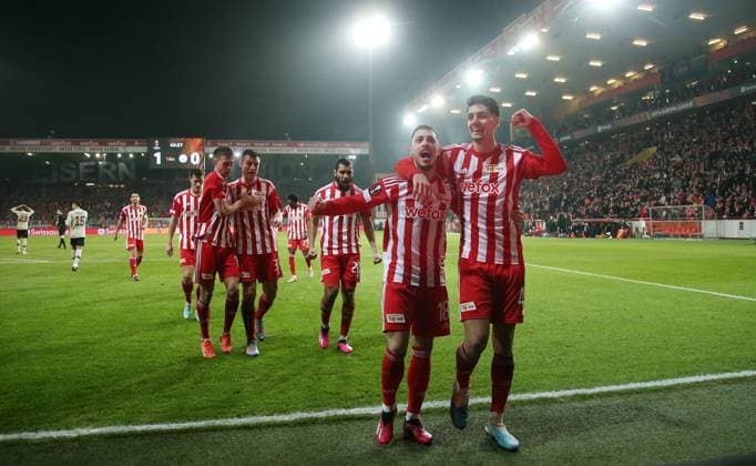 Josip Juranovic jubilant after 2 0, Diogo Leite joy emotion jubilation sports football soccer UEL UEFA Europa League men season 2022 2023 23 02 2023 1 FC Union Berlin FCU vs Ajax Amsterdam DFL regulations prohibit any use of photographs as image sequences and or quasi video