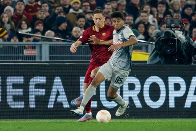 Italy: Europa League football match AS Roma vs FC Salzburg Roma s Serbian midfielder Nemanja Matic challenges for the ball with Salisburgo s Brazilian midfielder Bernardo Fernandes da Silva Junior during the UEFA Europa League first knockout round return match between AS Roma vs FC Salzburg at the Olimpico Stadium in Rome, on February 23, 2023. AS_Romai_Salisburgo_0070 Copyright: xAntonioxBalascox