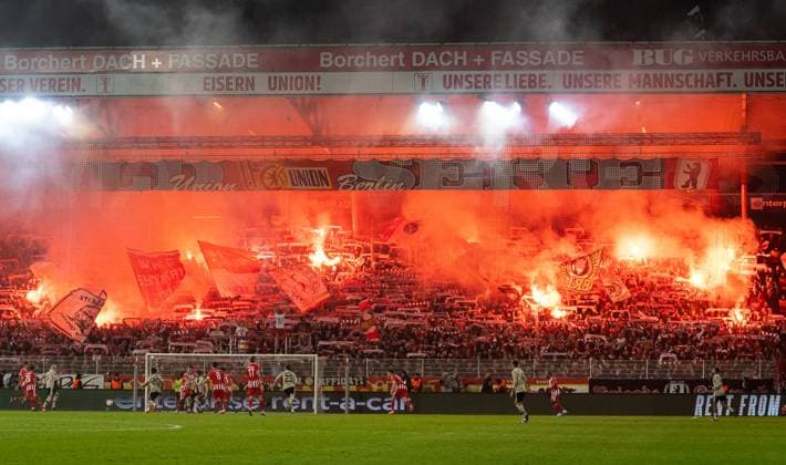 23 02 2023, GER, soccer, men, UEFA, soccer Europa League, play off, season 2022 2023, second leg, 1 FC Union Berlin Ajax Amsterdam pyro show in fan block of 1 FC Union Berlin Berlin Stadion An der Alten Försterei Berlin Germany