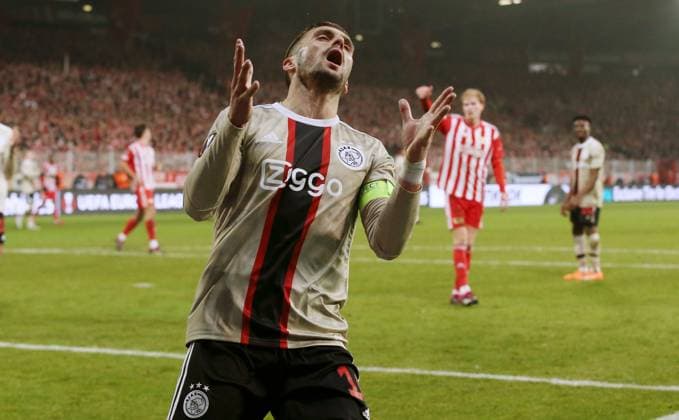 Captain Dusan Tadic disappoints after missed goal chance Disappointment Sports Football Soccer UEL UEFA Europa League Mens Season 2022 2023 23 02 2023 1 FC Union Berlin FCU vs Ajax Amsterdam DFL regulations prohibit any use of photographs as image sequences and or quasi video