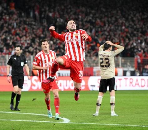 Football, men, season 2022 2023, Europa League, play offs to the round of 16, second leg , 1 FC Union Berlin Ajax Amsterdam 3 1 , v l Kevin Behrens 1 FC Union Berlin , Josip Juranovic 1 FC Union Berlin , Steven Berghuis Ajax Amsterdam , cheering after goal to 2 0, 23 02 2022, Copyright: xMatthiasxKochx
