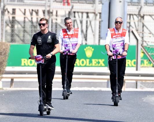 24 02 2023, Bahrain International Circuit, Sakhir, Formula 1 test drives in Bahrain 2023 , in the picture test driver Mick Schumacher DEU circles the track Sakhir Bahrain International Circuit Bahrain with an electric scooter  eu-images-506