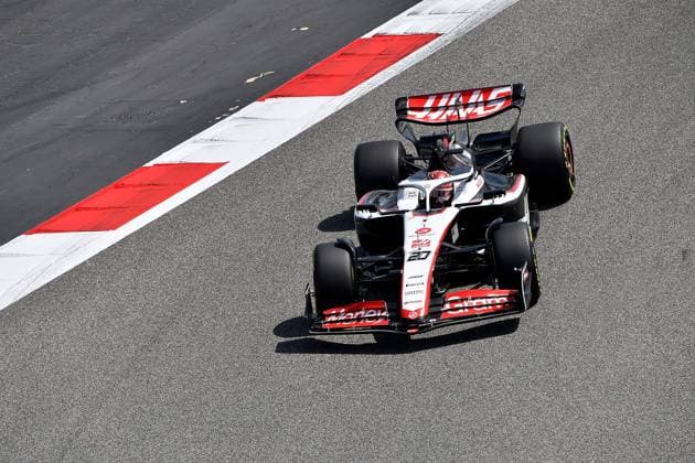 24 02 2023, Bahrain International Circuit, Sakhir, Formula 1 testing in Bahrain 2023 , in picture Kevin Magnussen DNK , Moneygram Haas F1 Team Sakhir Bahrain International Circuit Bahrain  eu-images-506