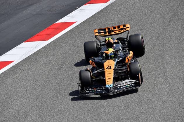 24 02 2023, Bahrain International Circuit, Sakhir, Formula 1 Test Drives in Bahrain 2023 , in picture Lando Norris GBR , McLaren F1 Team Sakhir Bahrain International Circuit Bahrain  eu-images-506