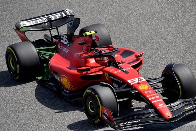 24 02 2023, Bahrain International Circuit, Sakhir, Formula 1 Test Drives in Bahrain 2023 , in picture Carlos Sainz Jr ESP , Scuderia Ferrari Sakhir Bahrain International Circuit Bahrain  eu-images-506