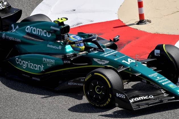 24 02 2023, Bahrain International Circuit, Sakhir, Formula 1 Test Drives in Bahrain 2023 , in picture Fernando Alonso ESP , Aston Martin Aramco Cognizant Formula One Team Sakhir Bahrain International Circuit Bahrain  eu-images-506