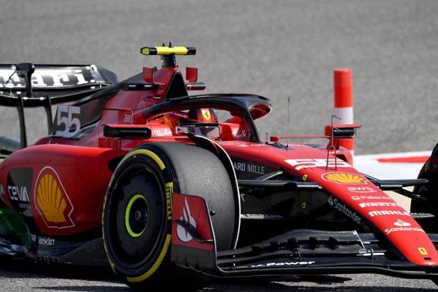 24 02 2023, Bahrain International Circuit, Sakhir, Formula 1 Test Drives in Bahrain 2023 , in picture Carlos Sainz Jr ESP , Scuderia Ferrari Sakhir Bahrain International Circuit Bahrain  eu-images-506