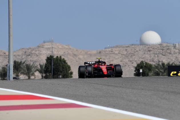 24 02 2023, Bahrain International Circuit, Sakhir, Formula 1 Test Drives in Bahrain 2023 , in picture Carlos Sainz Jr ESP , Scuderia Ferrari Sakhir Bahrain International Circuit Bahrain  eu-images-506
