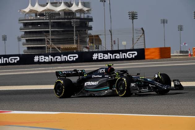 24 02 2023, Bahrain International Circuit, Sakhir, Formula 1 Test Drives in Bahrain 2023 , in picture Lewis Hamilton GBR , Mercedes AMG Petronas Formula One Team Sakhir Bahrain International Circuit Bahrain  eu-images-506