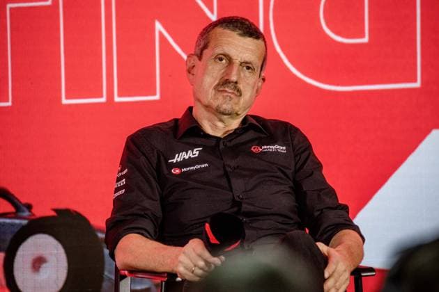 Formula 1 Pre Season Tests Bahrain Friday, 24 02 2023 Günther Steiner, Haas F1 Team Formula 1 Pre Season Tests Bahrain Friday, 24 02 2023 Copyright: xBEAUTIFULxSPORTS Erlhofx
