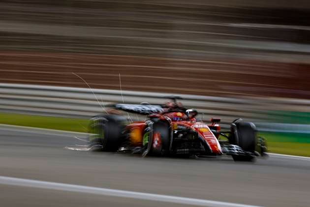 16 LECLERC Charles (mco), Scuderia Ferrari SF-23, action during the Formula 1 Aramco pre-season testing 2023 of the 2023 FIA Formula One World Championship, WM, Weltmeisterschaft from February 23 to 25, 2023 on the Bahrain International Circuit, in Sakhir, Bahrain - FORMULE 1 : Tests de pre saison - Bahrein - 24 02 2023 DPPI Panoramic  00123001__R3_6260