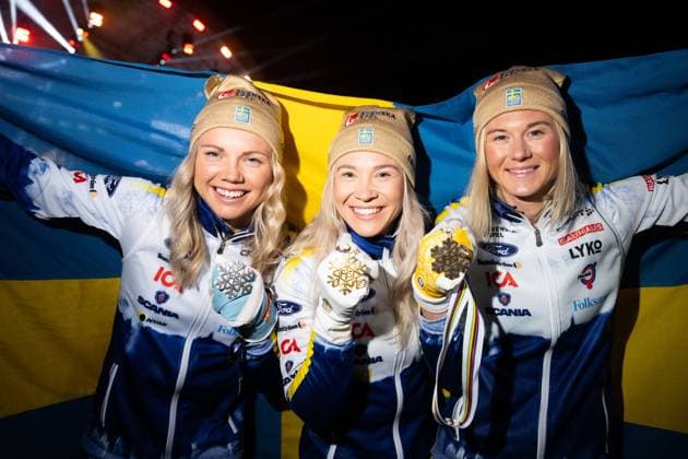 230224 Silver medalist Emma Ribom, gold medalist Jonna Sundling and bronze medalist Maja Dahlqvist pose for a portrait at the Medal ceremony for the women?s cross country skiing sprint of the FIS Nordic Ski World Championships on February 24, 2023 in Kranjska Gora Photo Petter Arvidson BILDBYRAN code PA PA0519 skiing cross country skiing cross country ski world championships 2023 fis nordic ski world championships bbeng fis nordic world ski championships wm ski wm medal ceremony medal ceremony,  Copyright: PETTERxARVIDSON BB230224PA169