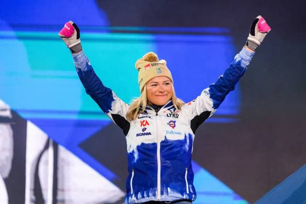 230225 Silver medalist Frida Karlsson of Sweden celebrates at the Medal ceremony for the women?s cross country skiing skiathlon during the FIS Nordic Ski World Championships on February 25, 2023 in Kranjska Gora Photo Petter Arvidson BILDBYRAN code PA PA0521 skis cross country skiing cross country ski world championships 2023 fis nordic ski world championships bbeng fis nordic world ski championships wm ski wm medal ceremony medal ceremony jubel,  Copyright: PETTERxARVIDSON BB230225PA167