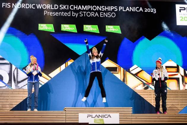 230225 Silver medalist Frida Karlsson of Sweden, Gold medalist Ebba Andersson of Sweden and bronze medalist Astrid oyre Slind of Norway celebrate at the Medal ceremony for the women?s cross country skiing skiathlon during the FIS Nordic Ski World Championships on February 25, 2023 in Kranjska Gora Photo Petter Arvidson BILDBYRAN code PA PA0521 ski cross country skiing cross-country ski wm 2023 fis nordic ski world championships bbeng fis nordic world ski championships wm ski wm medal ceremony medal ceremony jubel,  Copyright: PETTERxARVIDSON BB230225PA170