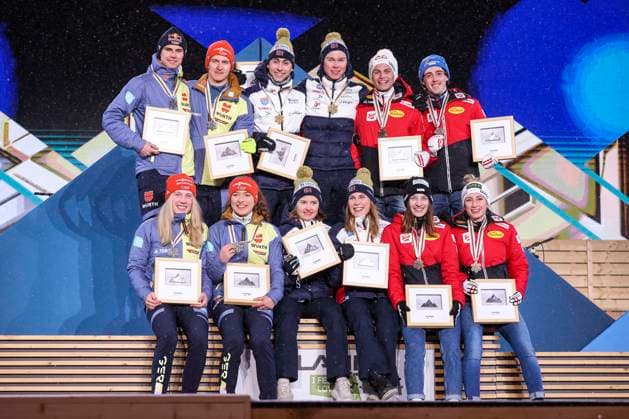 Bilder des Jahres 2023, Sport 02 Februar Sport Themen der Woche KW08 Sport Bilder des Tages NORDIC SKIING - FIS Nordic WC Planica 2023 KRANJSKA GORA,SLOVENIA,26.FEB.23 - NORDIC SKIING - FIS Nordic World Ski Championships, medal plaza, award ceremony. Image shows the teams of Germany, Norway and Austria.  GEPAxpictures xPatrickxSteiner